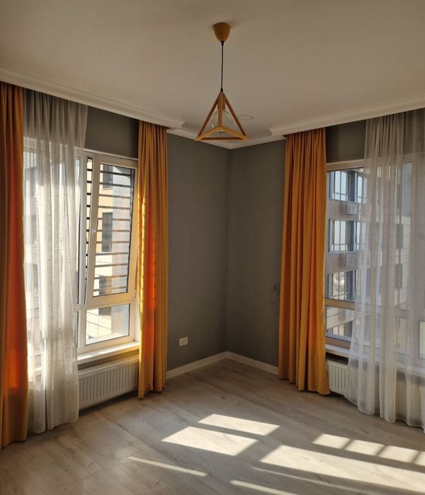 Продам комплекты шторы и тюль