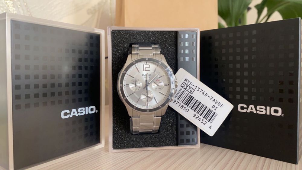 Часы CASIO MTP-1374D-7AVDF серебристый