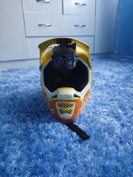 Каска за планински велосипед 661