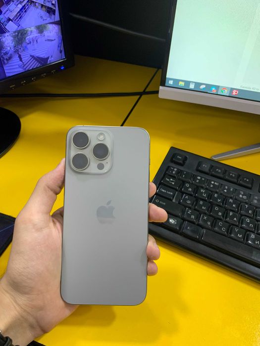 iphone 15 max sotiladi xolati ideal