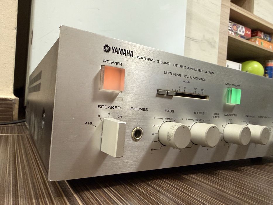 Yamaha A-760 Качествен стерео усилвател