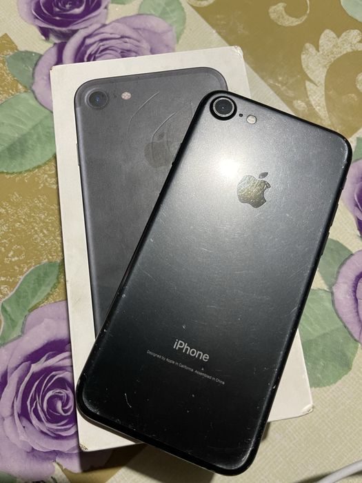 Iphone 7 batareyka yangi qoyilgan atpechatka ishledi karopka bor