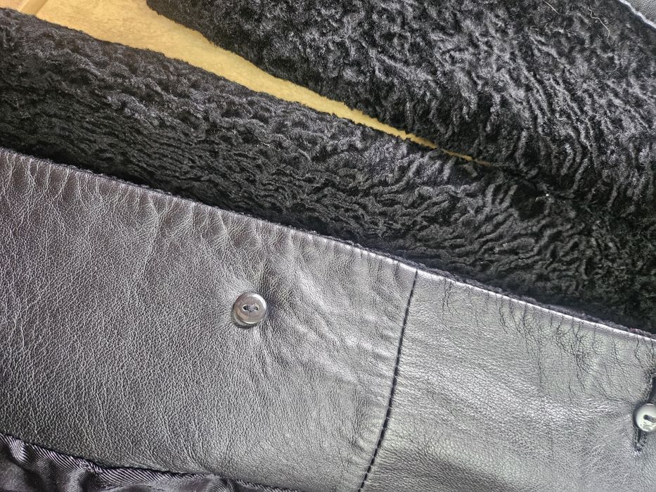 Продам Каракуча  б/у мужское пальто