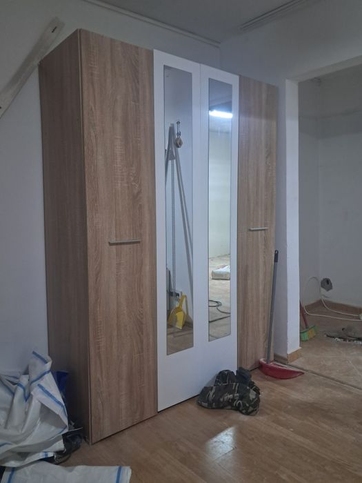 Vand Șifonier 4 uși