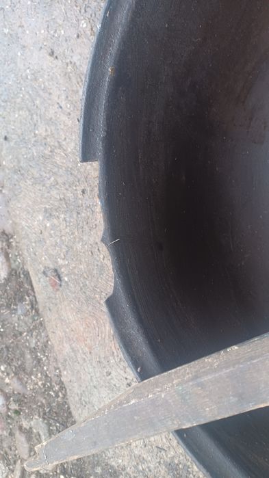 Vând ceaune (tuciuri)de fontă