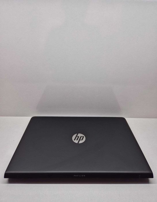HP  Pavilion Gaming Core i5-7300HQ  8/128gb HDD 500gb