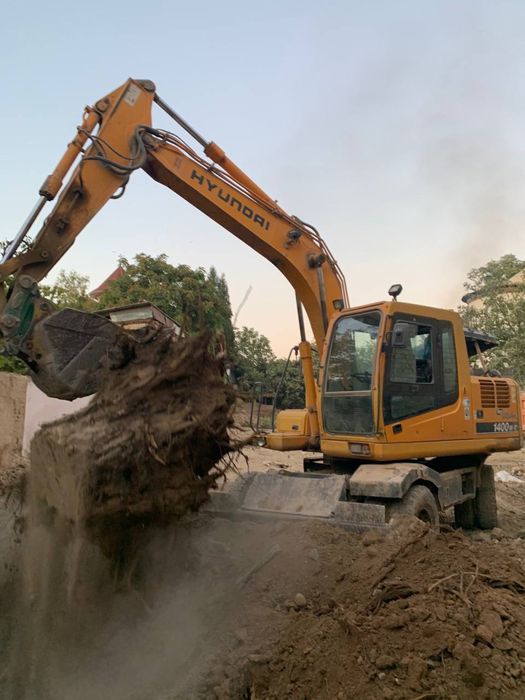 Экскаватори  Самасвали Фронталний Пагрузчик
