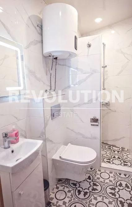 Дава се под наем Двустаен апартамент в Варна, Левски - 60 кв.м за 598.23 € - Снимка #7