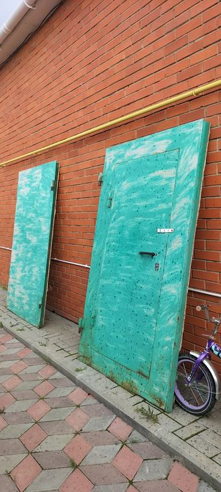 Продам ворота железные