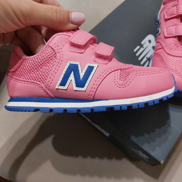 Нови маратонки New balance 23,5