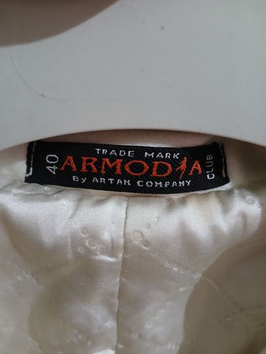 Turetski Jenski Palto