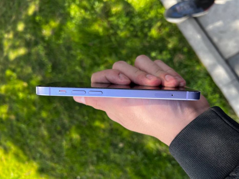 Iphone 12 aybi doği bor