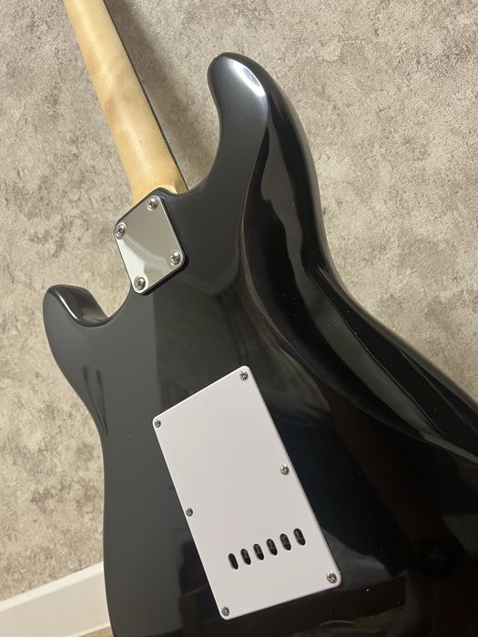 Электрогитара Fender новая