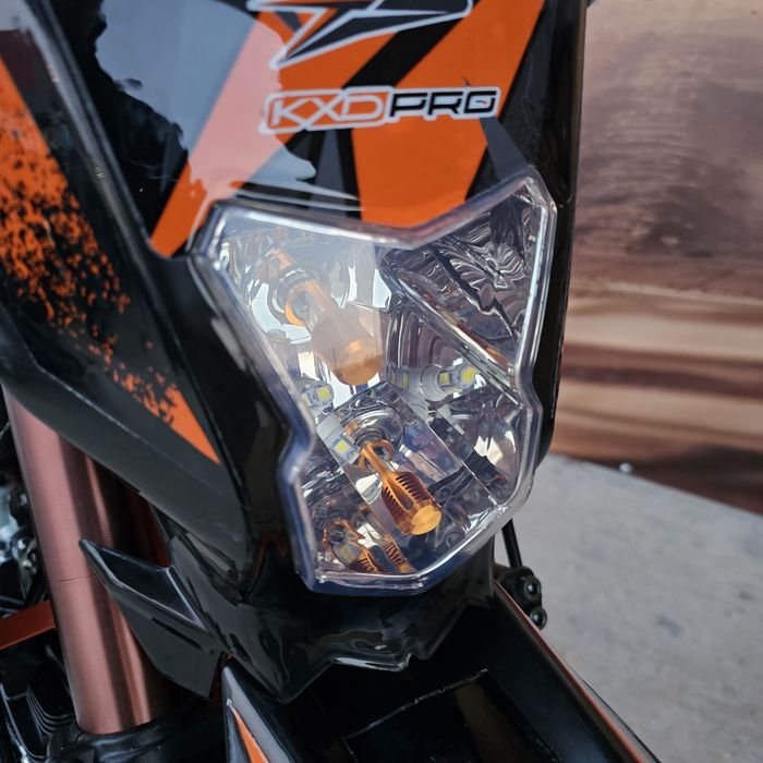 Motocicleta Motocross Cross KXD FALCON 150cc 5 viteze Bord digital