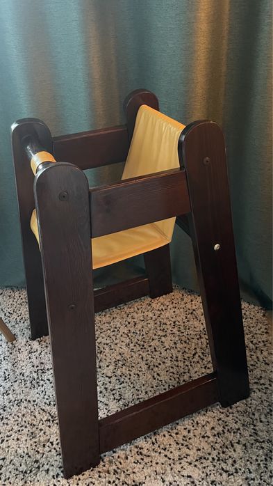 Детски дървен стол