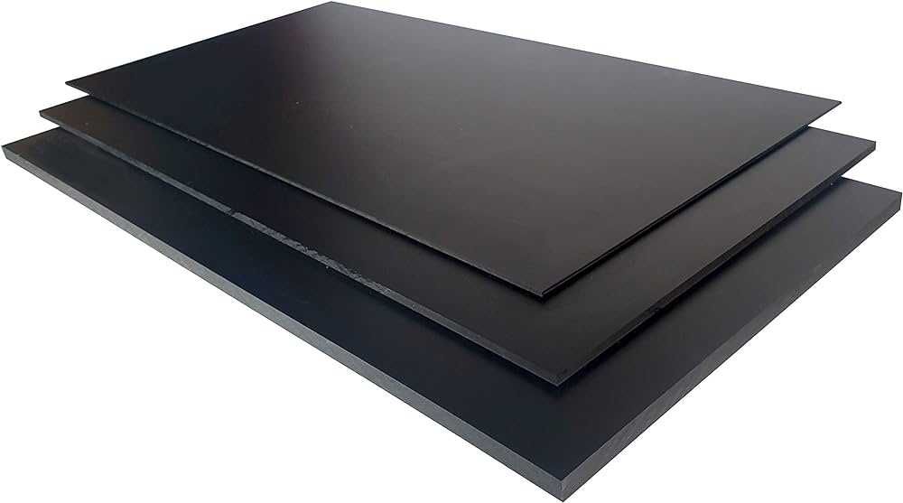 Черен полиетилен на плоскости