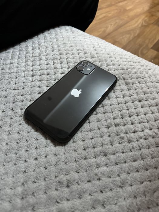 Продам iphone 11 128gb