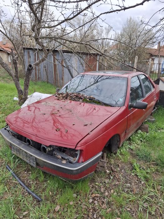 Продавам Peugeot 405 на части!!