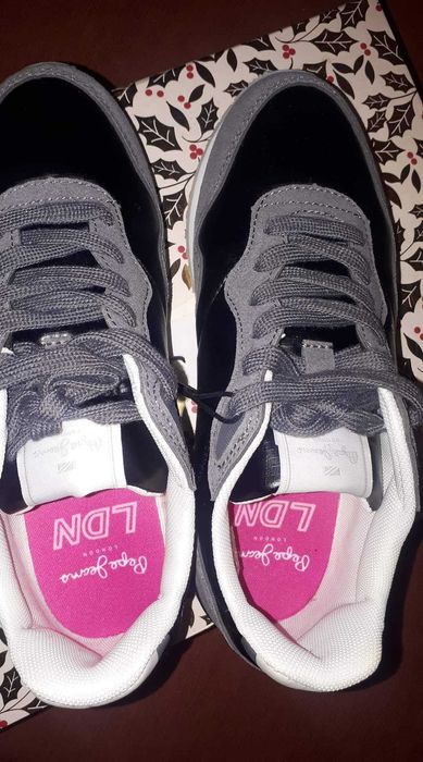 Pepe Jeans сникърси в черно и сиво