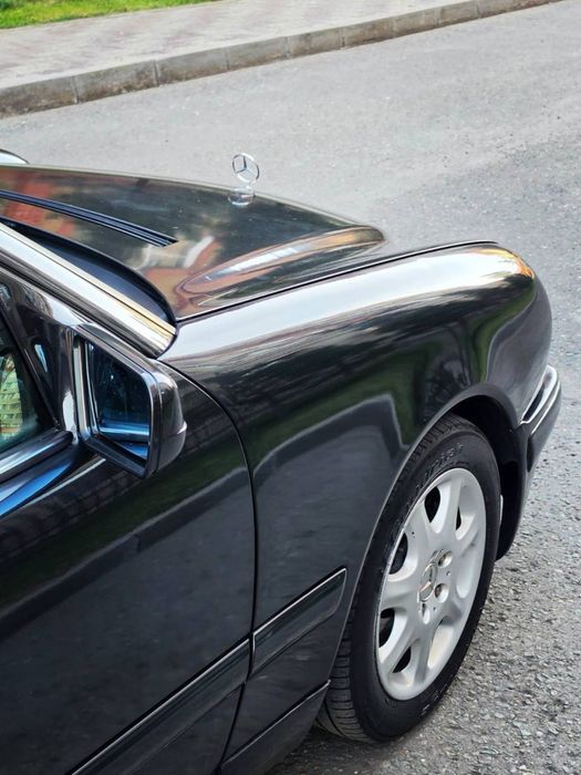 Продам мерседес w210