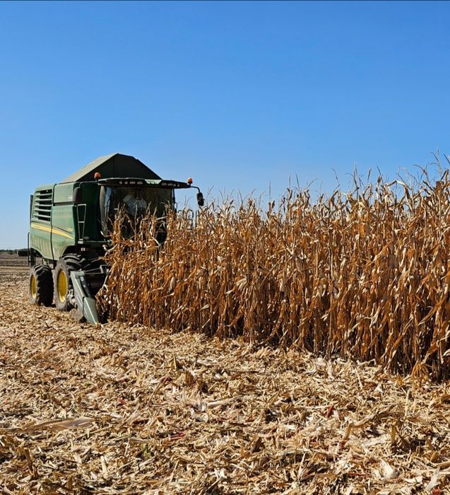 Combină John Deere W540