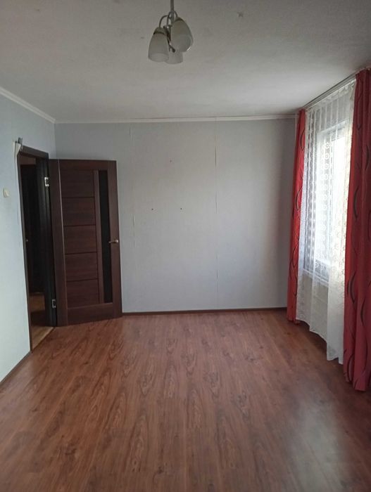 Продам 3-х ком. квартиру в центре