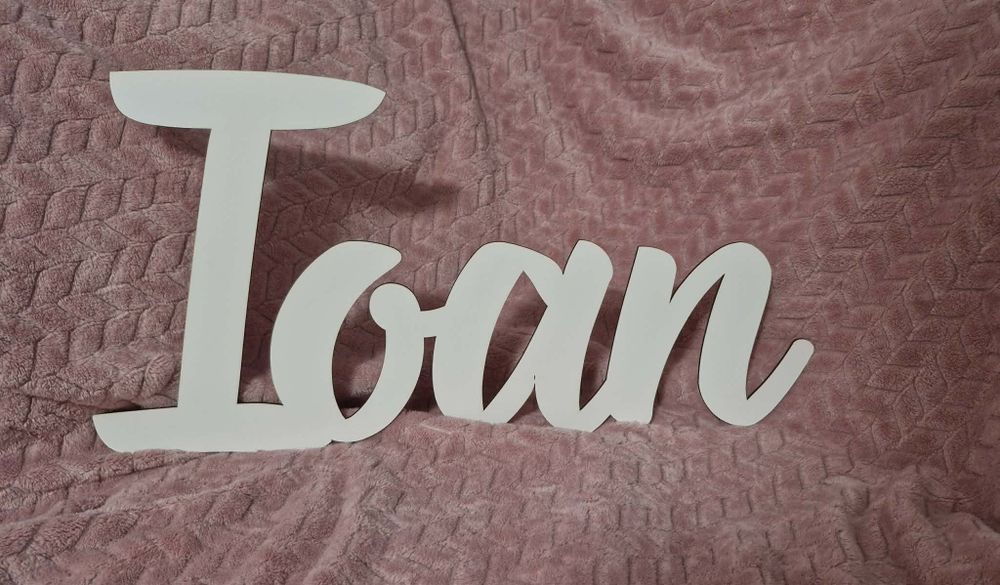 Decorațiuni.Nume Mdf