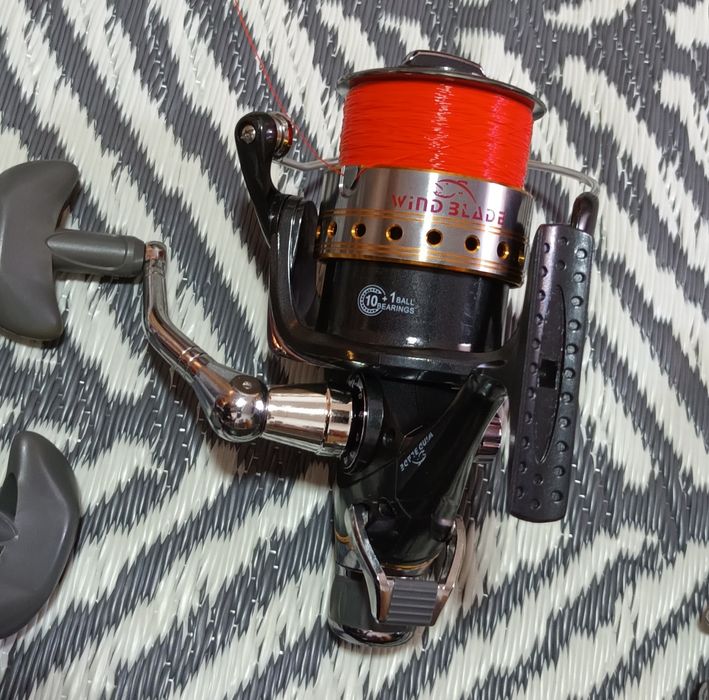 SET 4 Lansete FLX8 CARP 3.60 3.5Lbs + 4 Mulinete WIND BLADE J3 60FR