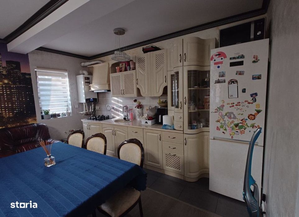 Casa 3 camere Miroslava, 900m de Family Market Cod:162201
