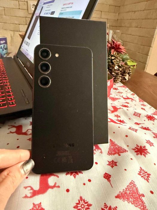 Samsung Galaxy S23 128GB  8GB RAM  5G Phantom Black Отличен