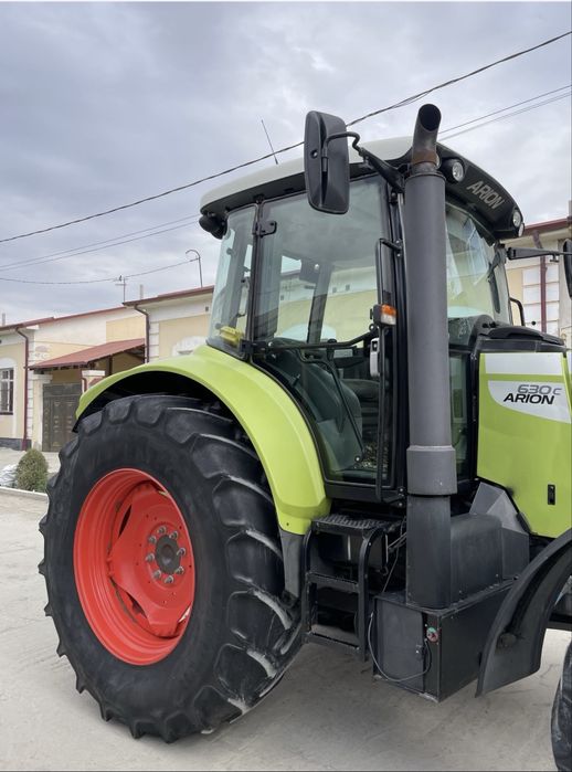 Traktor Arion class 630