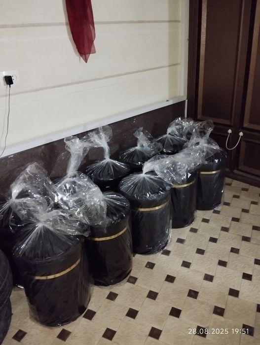 Pufik zakazga   hohlagan rangiladan qilib beriladi