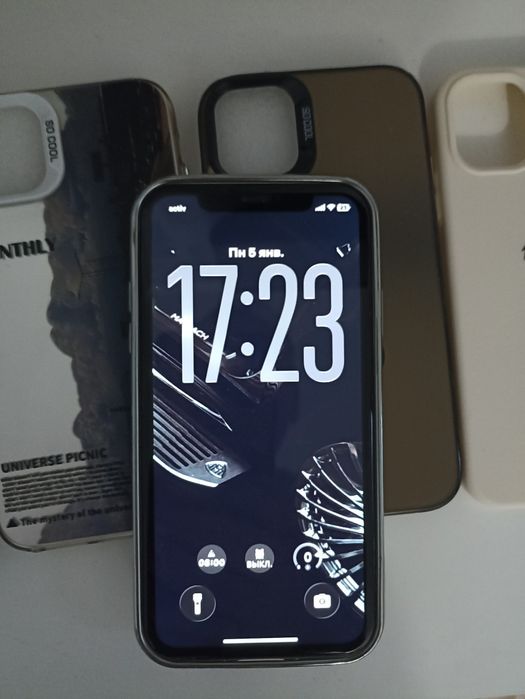 iPhone 11 продам