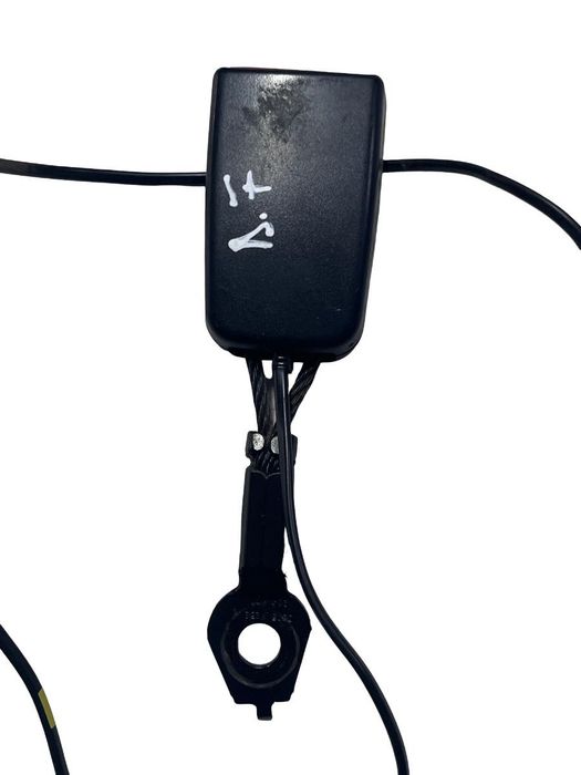 Pretensionare Centura De Siguranta Dreapta Fata Mercedes-Benz C-Class W204 Facelift 2007 - 2014 A2048602469