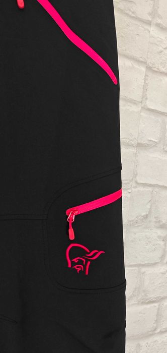 Norrona Оригинален дамски туристически панталон размер S