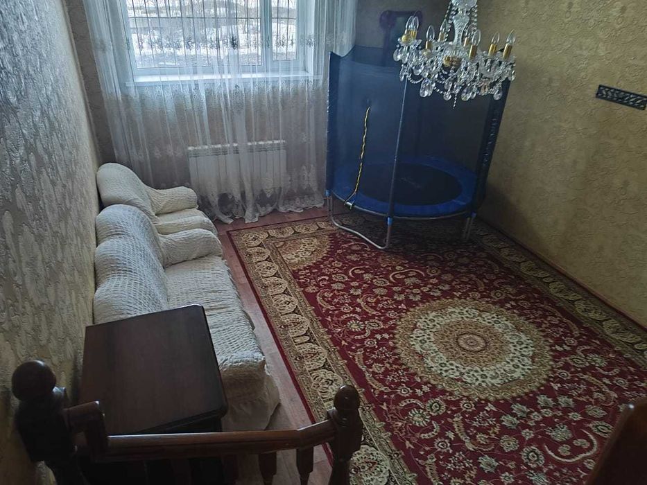 Срочно продам 2 х ур.кв. Женис