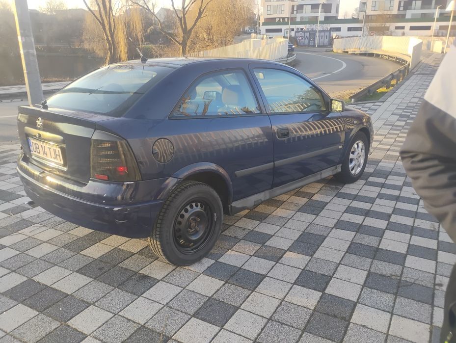 Opel Astra g 1.6 benzina