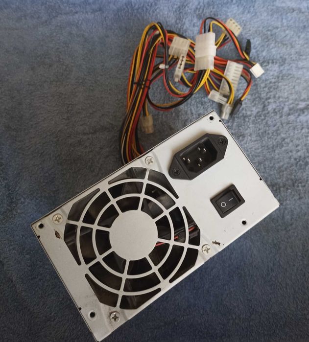 Продам Блок питания, для компьютера, на ПК
