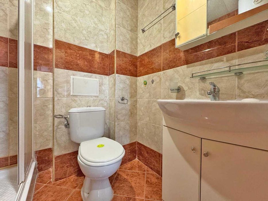 Продава се Двустаен апартамент в к.к. Слънчев бряг - 60 кв.м за 1084 €/кв.м - Снимка #5