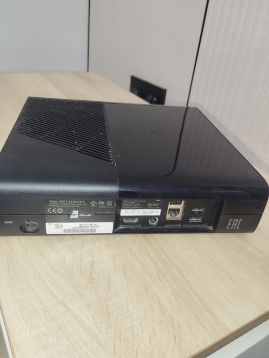 Прошитый Xbox 360 Elite