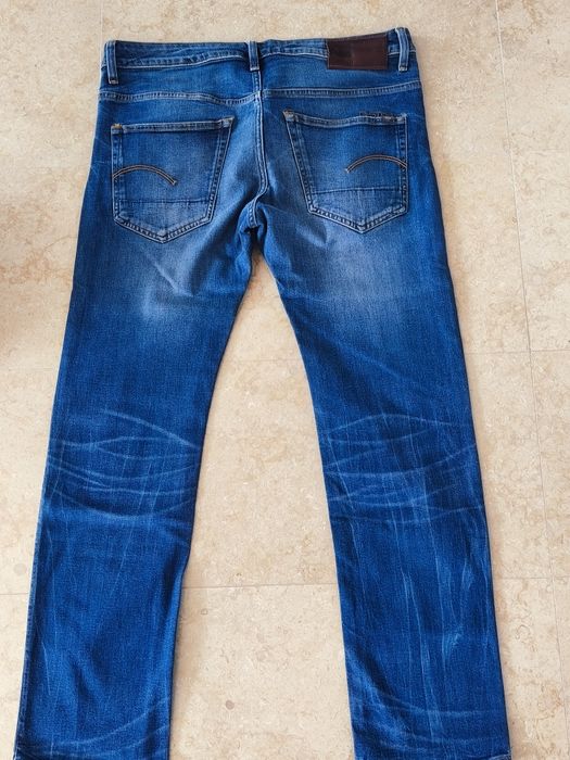Vând blugi G-Star raw