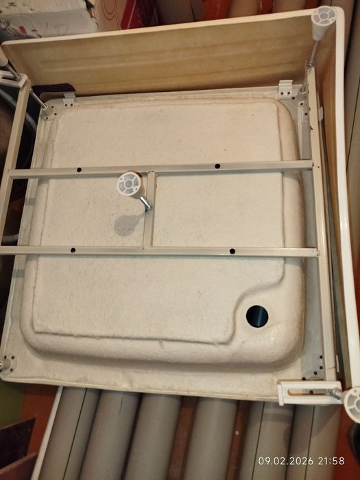 Новый душевой поддон !  Размер 90×90