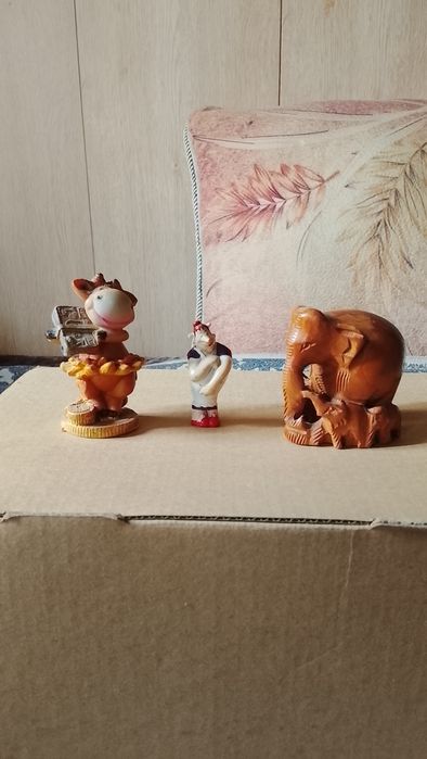 Продам разные статуэтки