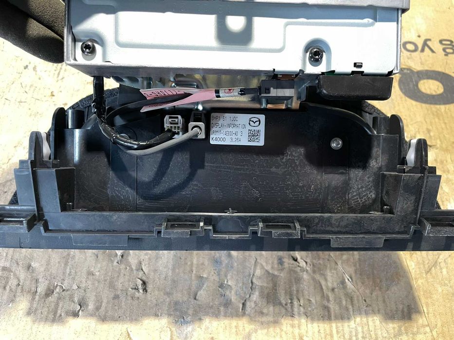 Медия Навигация Bluetooth BHS3669C0 Mazda3 2014 2.0бен 121kW