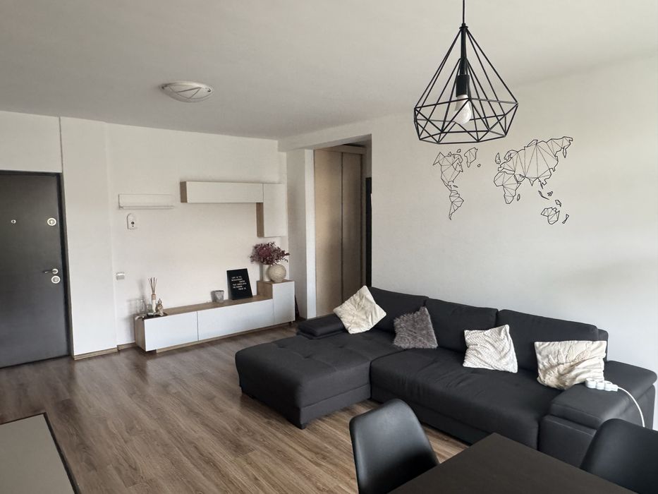 Apartament de inchiriat