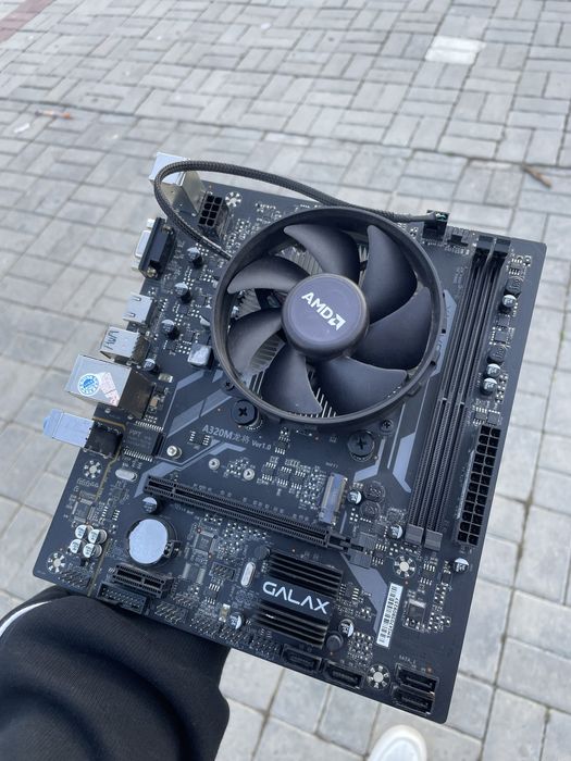 Комплект с материнской платой