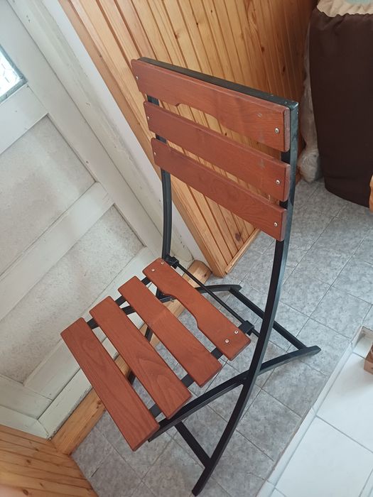 Set masa cu 4 scaune