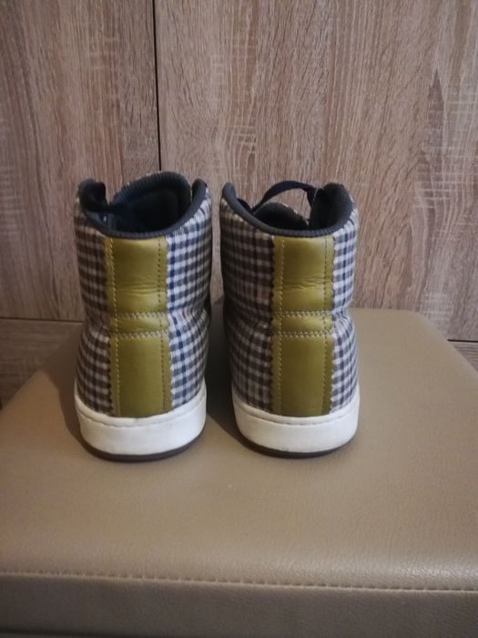 Lacoste номер 43