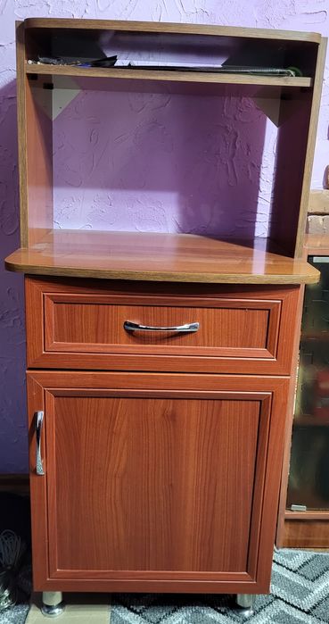 Продаётся кухонный гарнитур в хорошем состоянии