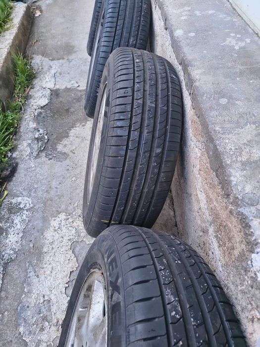 Продавам Джанти +Гуми за Мерцедес 195/65